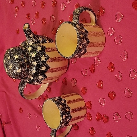 Patriotic Teapot and Mug Set - Picture 2 of 10
